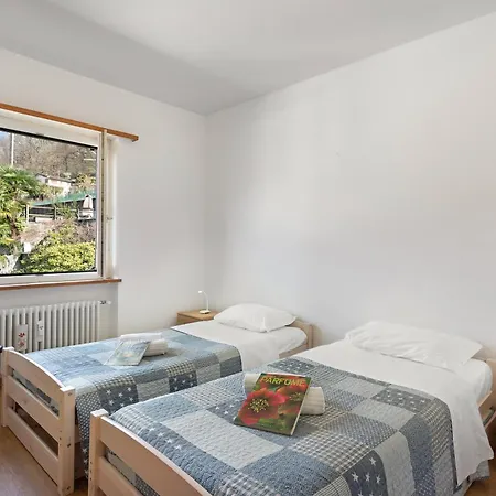 Garden On The 2 - Happy Apartman *