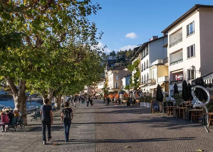 Apartment Garden On The 2 - Happy Gambarogno